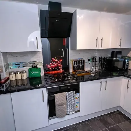 I Love London! A Stunning 2Bed Home Sleeps 1-4! Thamesmead  Exterior photo